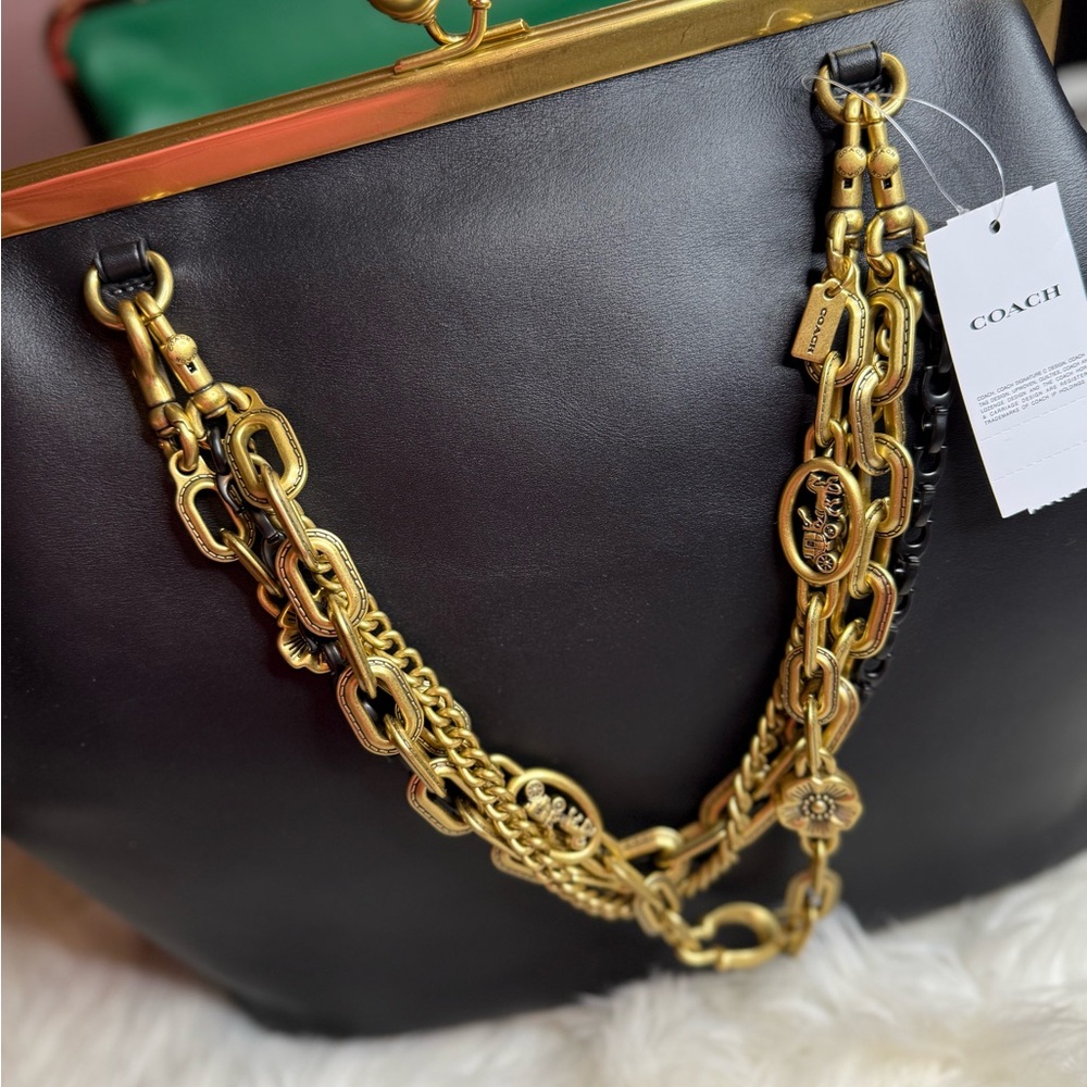 Coach Kiss Lock Bag